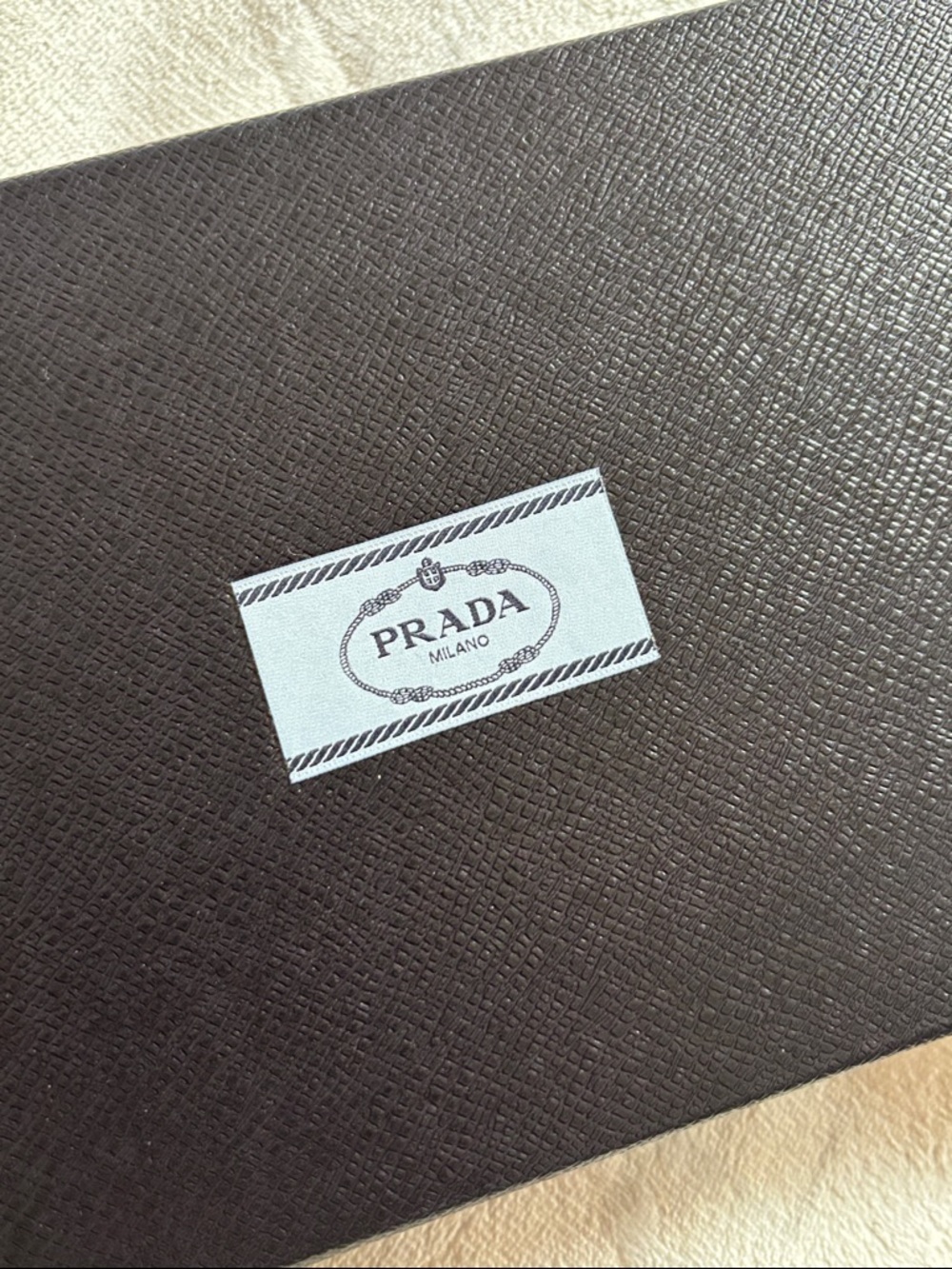 💙 NEW Prada Dark Blue Saffiano Presentation Box with White Logo Plaque - Picture 2 of 7